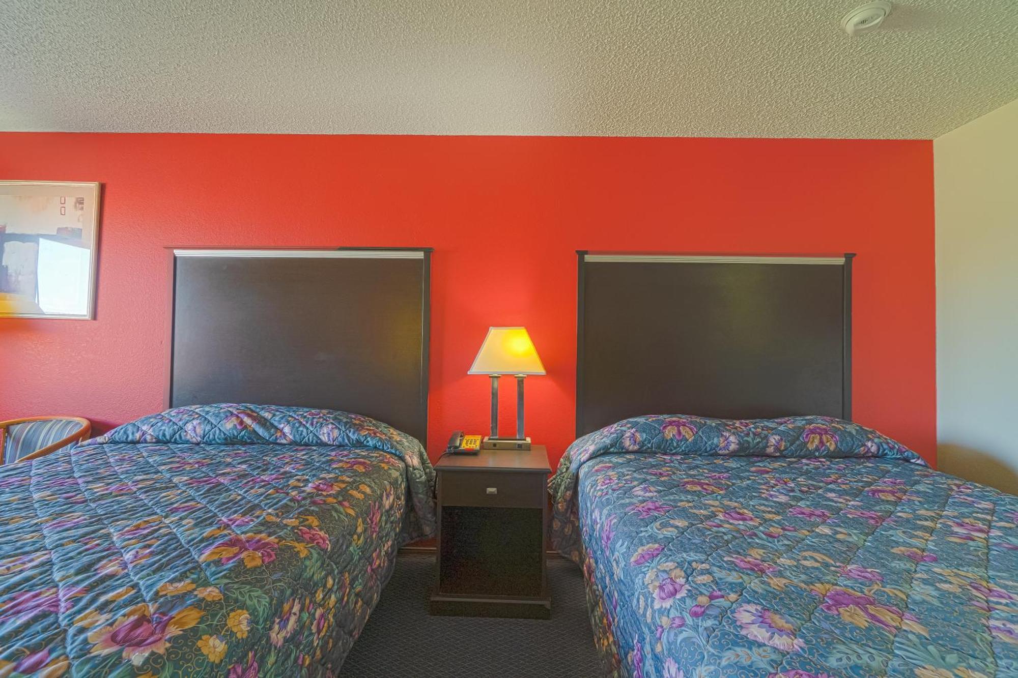 Regency Inn & Suites By Oyo Bay City Tx Exteriör bild
