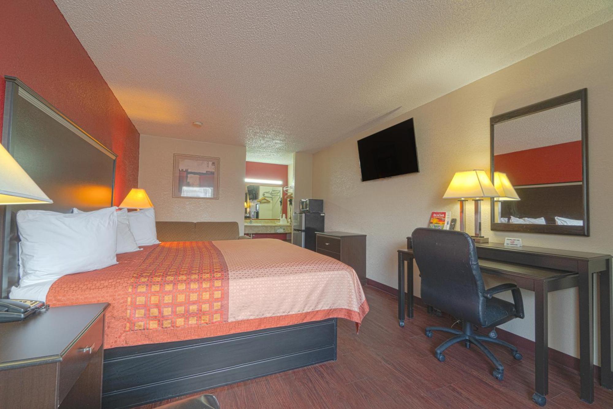 Regency Inn & Suites By Oyo Bay City Tx Exteriör bild