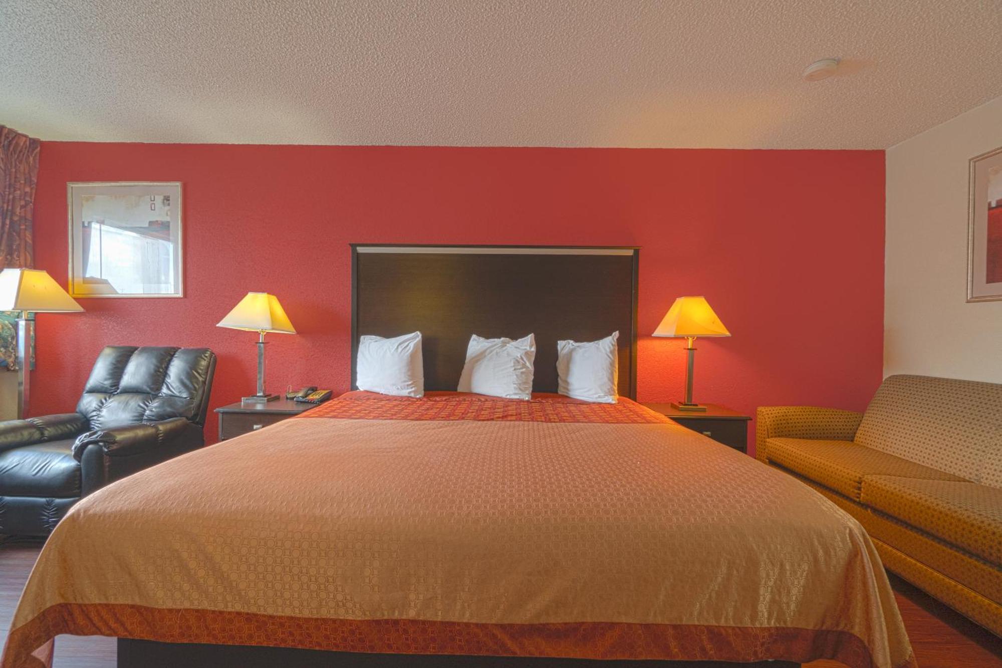 Regency Inn & Suites By Oyo Bay City Tx Exteriör bild