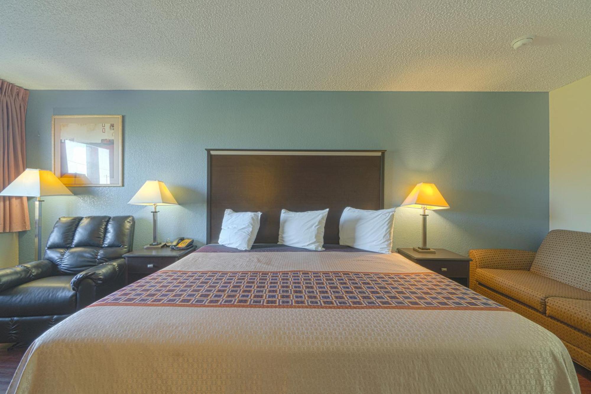 Regency Inn & Suites By Oyo Bay City Tx Exteriör bild