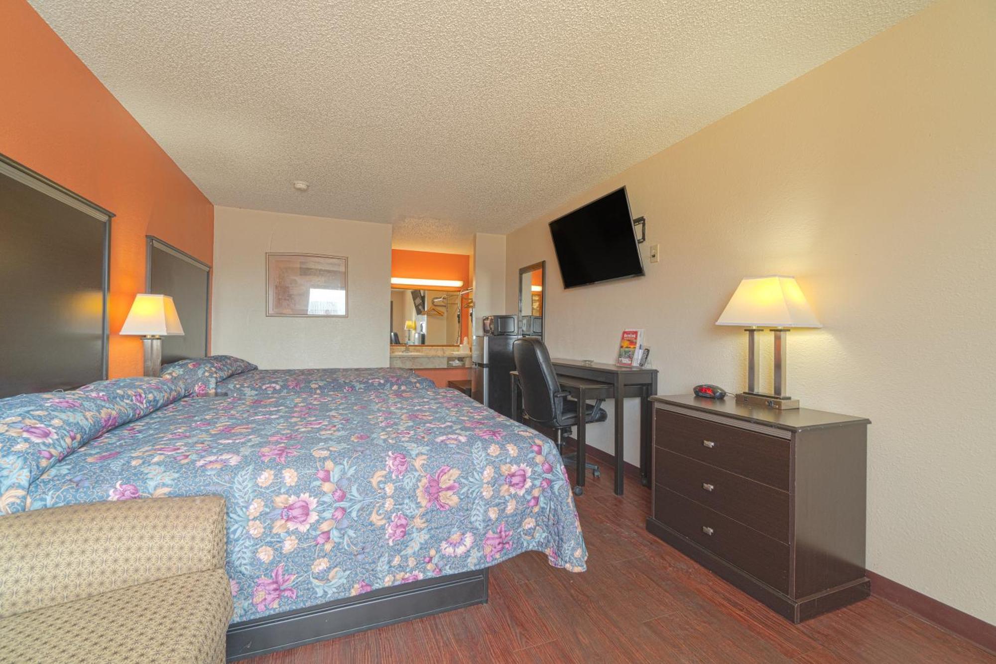 Regency Inn & Suites By Oyo Bay City Tx Exteriör bild