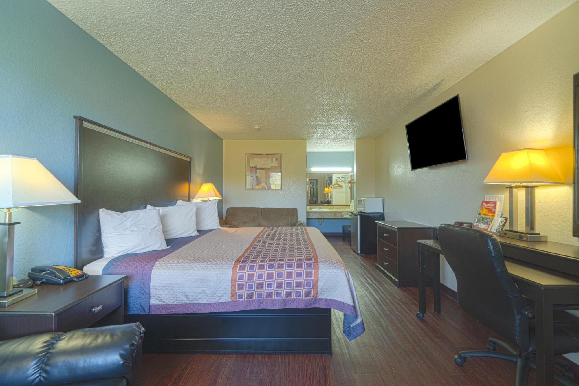 Regency Inn & Suites By Oyo Bay City Tx Exteriör bild